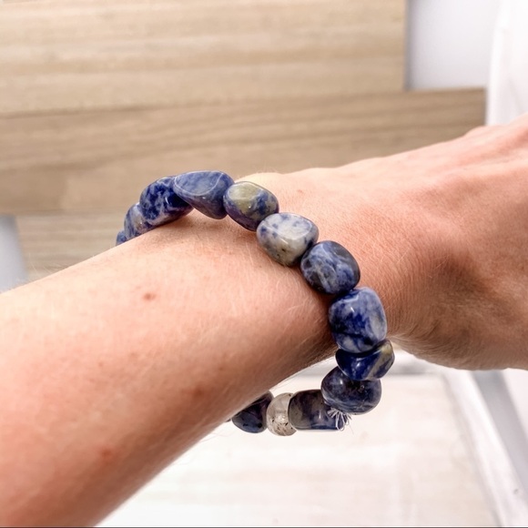 Sodalite Polished Stone Stretch Bracelet - Picture 2 of 6